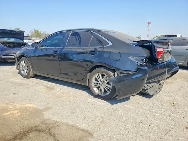 4T1BF1FK4GU156210 2016 TOYOTA CAMRY - Image 2
