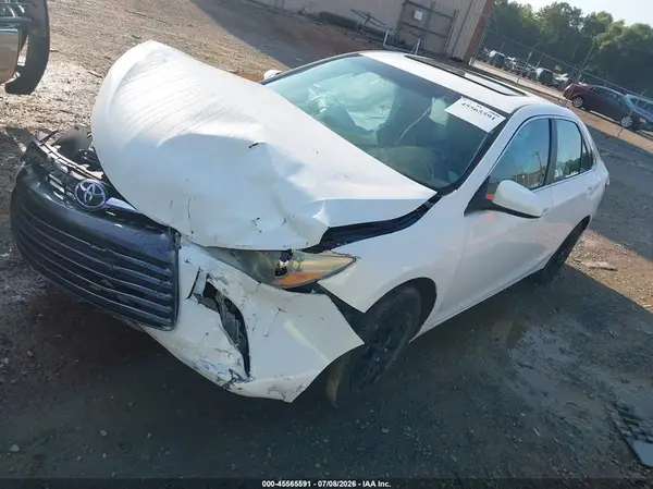 4T1BF1FK4GU157454 2016 TOYOTA CAMRY - Image 2