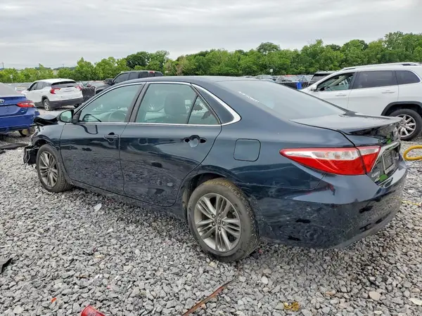 4T1BF1FK4GU175453 2016 TOYOTA CAMRY - Image 2