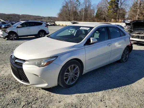 4T1BF1FK4GU180023 2016 TOYOTA CAMRY - Image 1