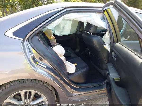 4T1BF1FK4GU183133 2016 TOYOTA CAMRY - Image 8