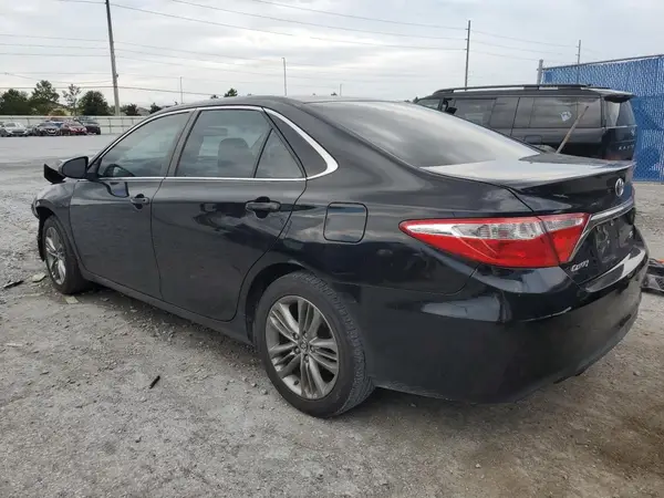 4T1BF1FK4GU183312 2016 TOYOTA CAMRY - Image 2
