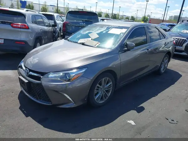 4T1BF1FK4GU186839 2016 TOYOTA CAMRY - Image 2