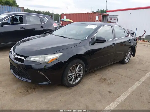 4T1BF1FK4GU189207 2016 TOYOTA CAMRY - Image 2