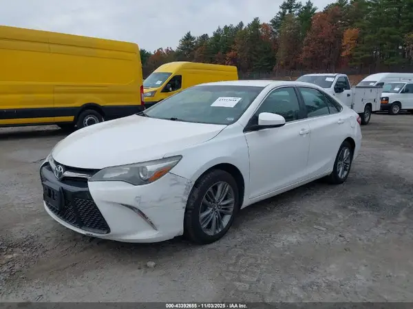 4T1BF1FK4GU192379 2016 TOYOTA CAMRY - Image 2