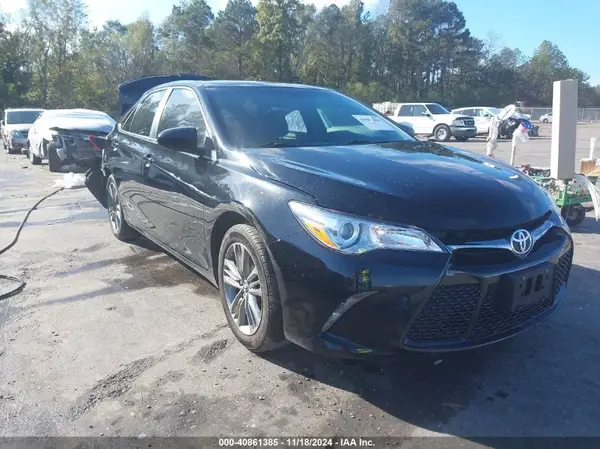 4T1BF1FK4GU195718 2016 TOYOTA CAMRY - Image 1