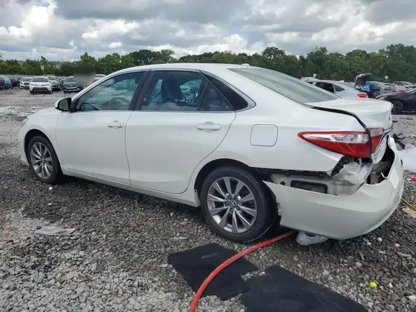 4T1BF1FK4GU197453 2016 TOYOTA CAMRY - Image 2