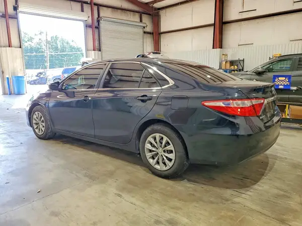 4T1BF1FK4GU199221 2016 TOYOTA CAMRY - Image 2