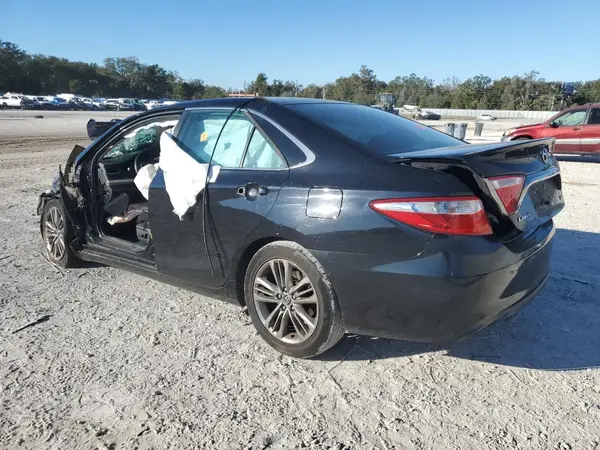 4T1BF1FK4GU199865 2016 TOYOTA CAMRY - Image 2