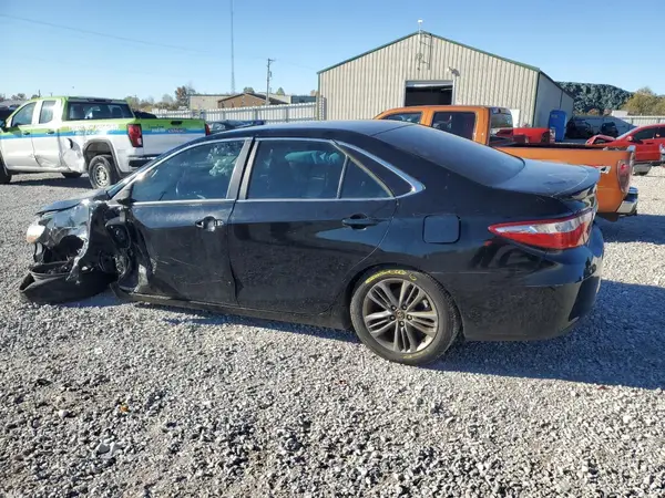4T1BF1FK4GU202571 2016 TOYOTA CAMRY - Image 2