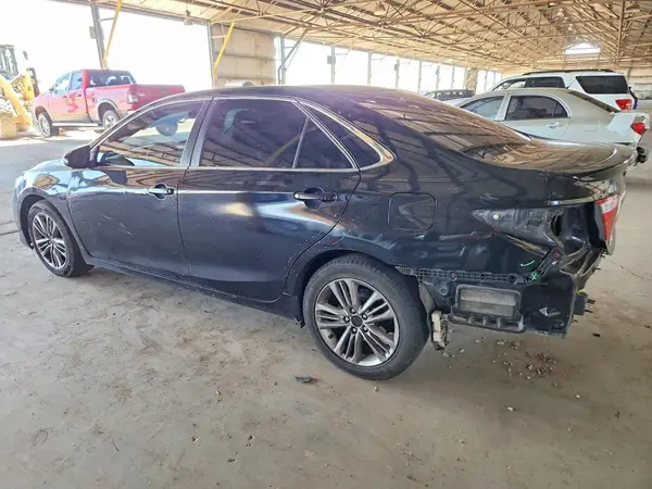 4T1BF1FK4GU203428 2016 TOYOTA CAMRY - Image 2