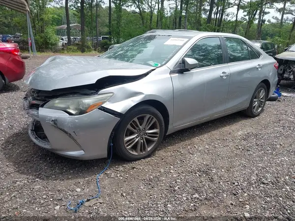 4T1BF1FK4GU206443 2016 TOYOTA CAMRY - Image 2