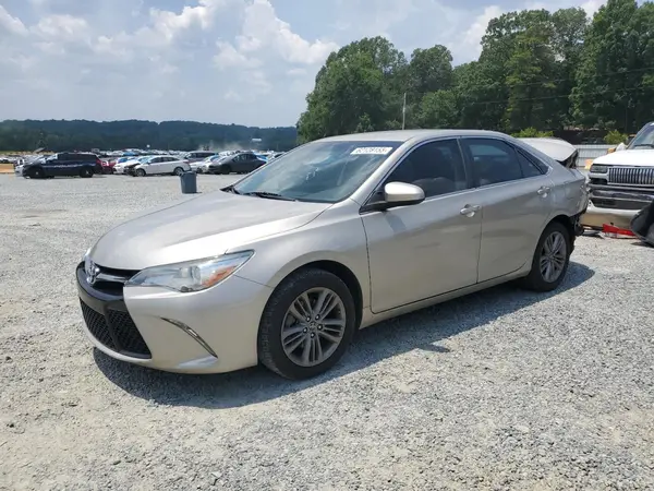 4T1BF1FK4GU210413 2016 TOYOTA CAMRY - Image 1