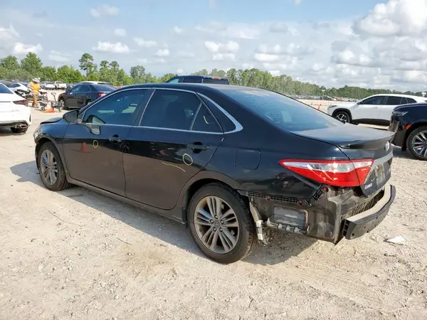 4T1BF1FK4GU210962 2016 TOYOTA CAMRY - Image 2