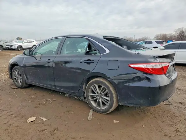4T1BF1FK4GU216289 2016 TOYOTA CAMRY - Image 2