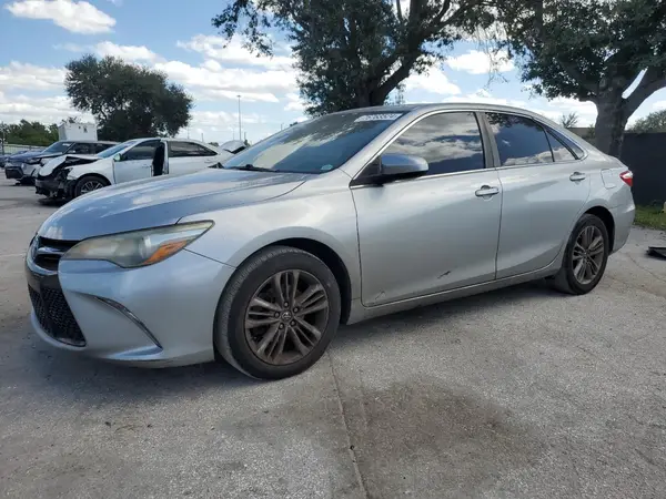 4T1BF1FK4GU221959 2016 TOYOTA CAMRY - Image 1