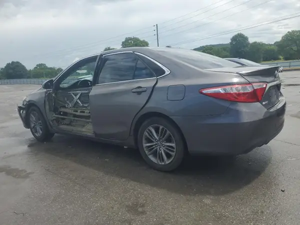 4T1BF1FK4GU222433 2016 TOYOTA CAMRY - Image 2