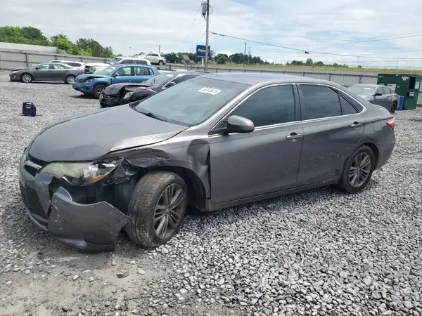 4T1BF1FK4GU224828 2016 TOYOTA CAMRY - Image 1