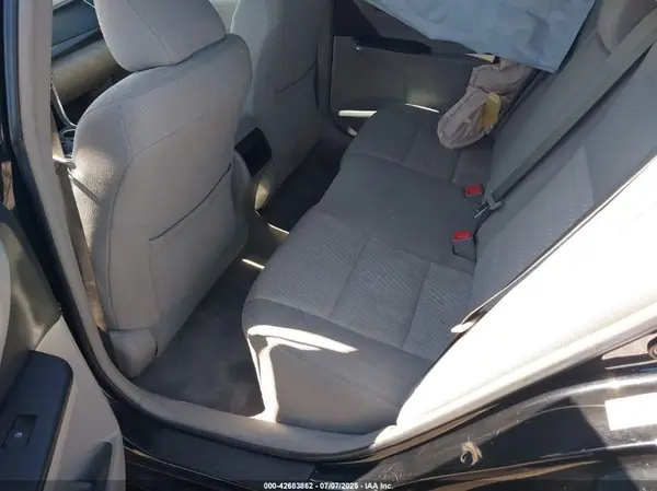 4T1BF1FK4GU234792 2016 TOYOTA CAMRY - Image 8
