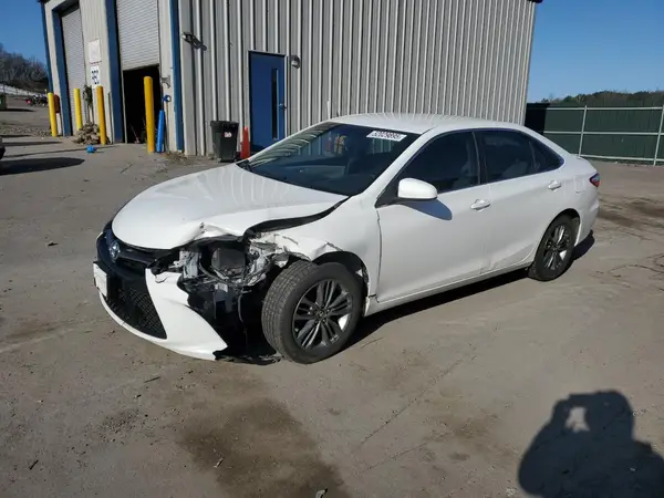 4T1BF1FK4GU235134 2016 TOYOTA CAMRY - Image 1