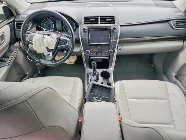 4T1BF1FK4GU236011 2016 TOYOTA CAMRY - Image 8