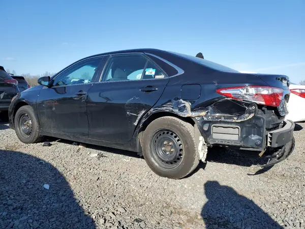 4T1BF1FK4GU236638 2016 TOYOTA CAMRY - Image 2