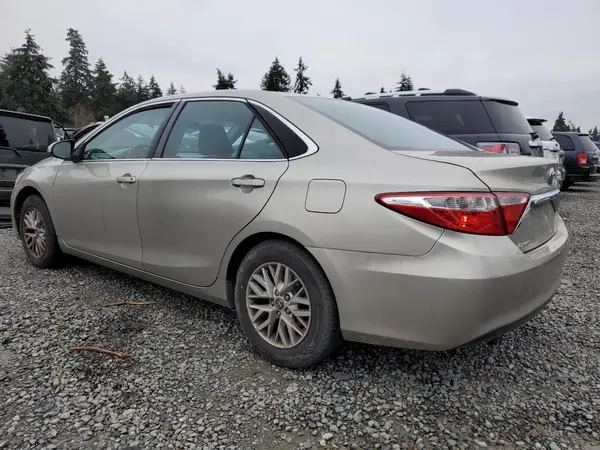 4T1BF1FK4GU237367 2016 TOYOTA CAMRY - Image 2
