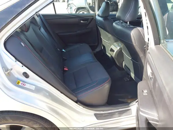 4T1BF1FK4GU237675 2016 TOYOTA CAMRY - Image 8