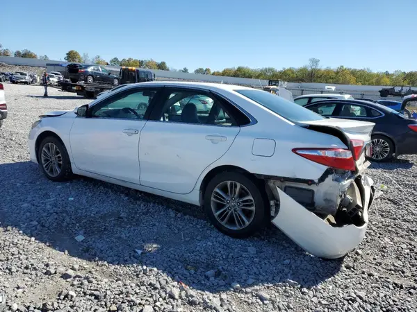 4T1BF1FK4GU239829 2016 TOYOTA CAMRY - Image 2