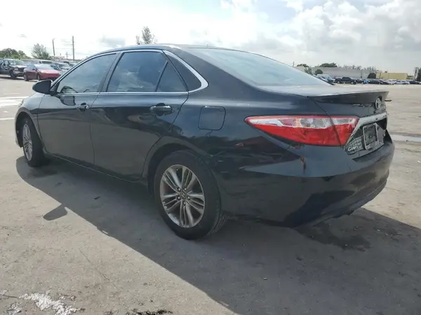 4T1BF1FK4GU241354 2016 TOYOTA CAMRY - Image 2