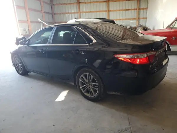 4T1BF1FK4GU242083 2016 TOYOTA CAMRY - Image 2