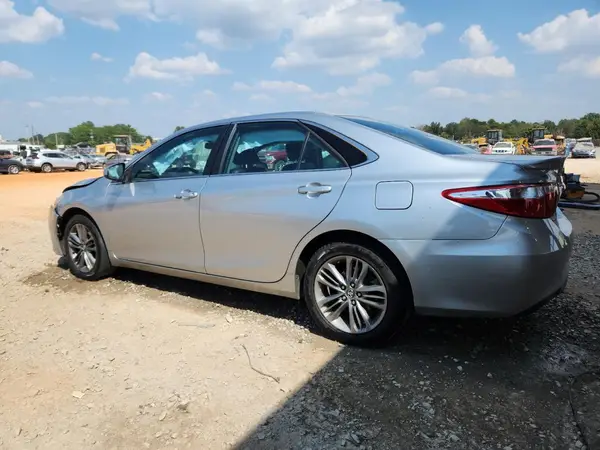 4T1BF1FK4GU244657 2016 TOYOTA CAMRY - Image 2