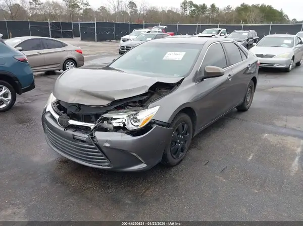 4T1BF1FK4GU249051 2016 TOYOTA CAMRY - Image 2