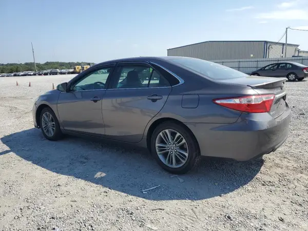 4T1BF1FK4GU249406 2016 TOYOTA CAMRY - Image 2