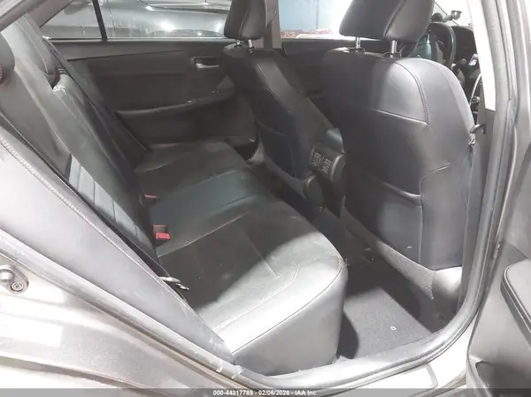 4T1BF1FK4GU251902 2016 TOYOTA CAMRY - Image 8