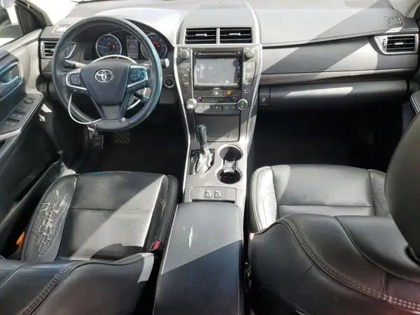4T1BF1FK4GU252645 2016 TOYOTA CAMRY - Image 8