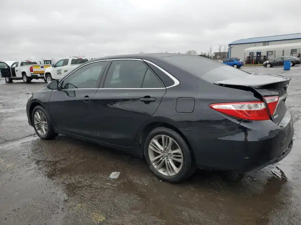 4T1BF1FK4GU255402 2016 TOYOTA CAMRY - Image 2