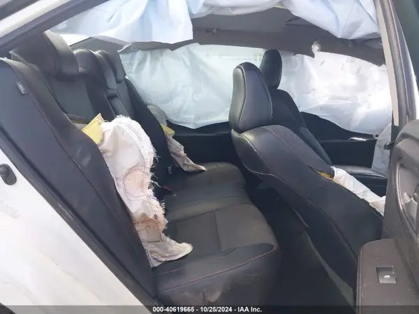 4T1BF1FK4GU256243 2016 TOYOTA CAMRY - Image 8