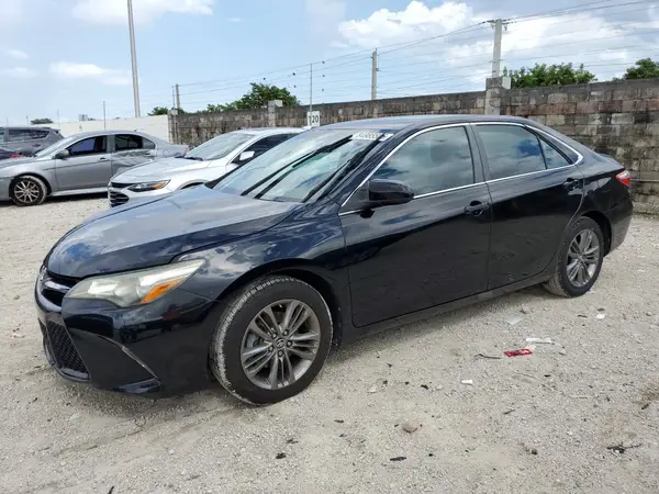 4T1BF1FK4GU257750 2016 TOYOTA CAMRY - Image 1