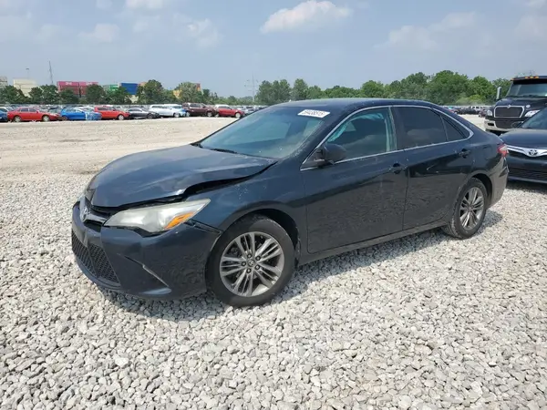 4T1BF1FK4GU262320 2016 TOYOTA CAMRY - Image 1