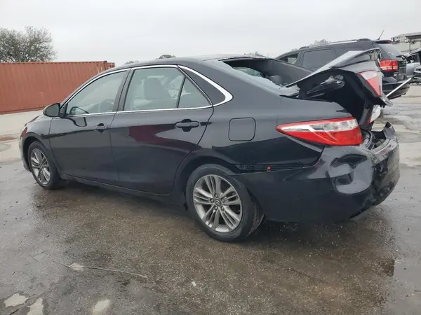 4T1BF1FK4GU264035 2016 TOYOTA CAMRY - Image 2