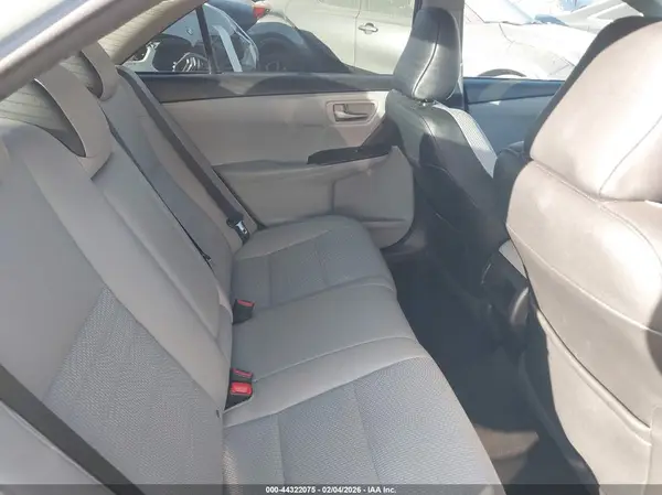 4T1BF1FK4GU265072 2016 TOYOTA CAMRY - Image 8