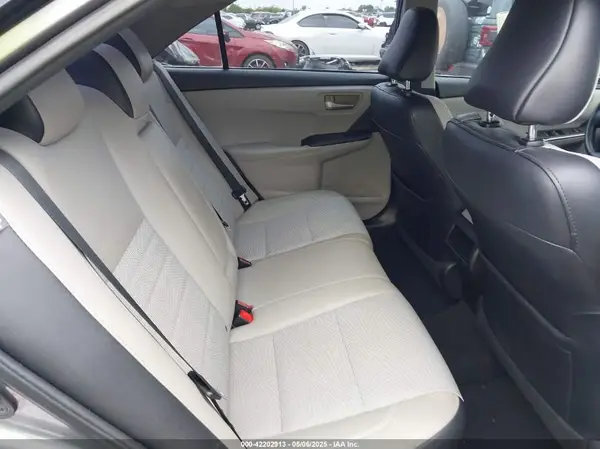 4T1BF1FK4GU500411 2016 TOYOTA CAMRY - Image 8