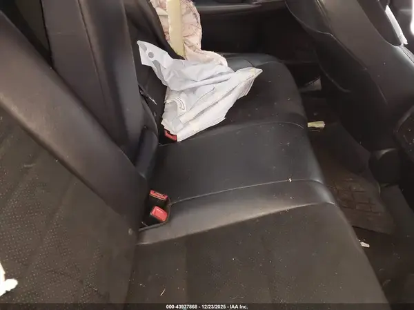 4T1BF1FK4GU505785 2016 TOYOTA CAMRY - Image 8