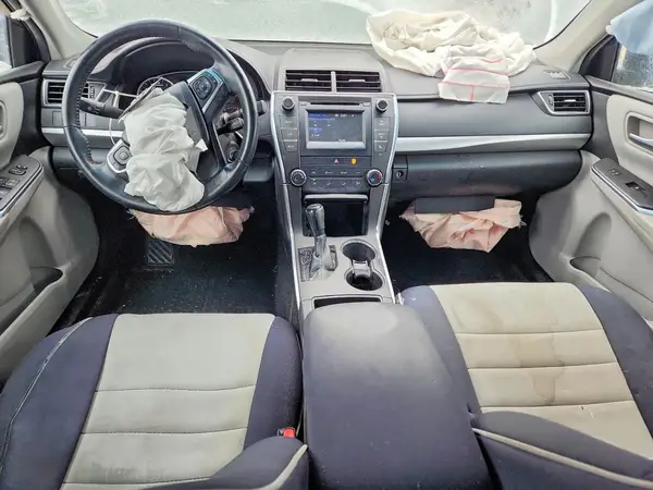 4T1BF1FK4GU506757 2016 TOYOTA CAMRY - Image 8