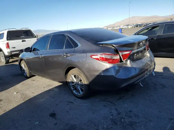 4T1BF1FK4GU509755 2016 TOYOTA CAMRY - Image 2