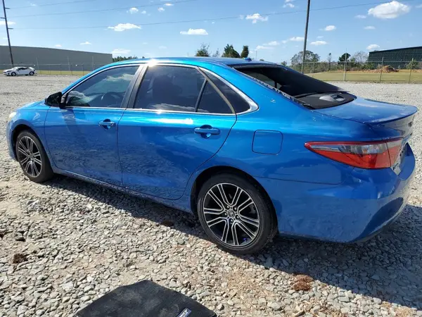 4T1BF1FK4GU510341 2016 TOYOTA CAMRY - Image 2