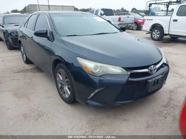 4T1BF1FK4GU511344 2016 TOYOTA CAMRY - Image 1