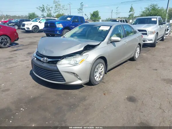 4T1BF1FK4GU514552 2016 TOYOTA CAMRY - Image 2