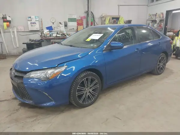 4T1BF1FK4GU519850 2016 TOYOTA CAMRY - Image 2